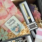 Virágos Névnapi Kényeztetés – Ajándékcsomag Nőknek