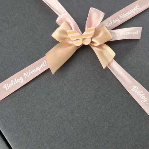 Virágos Névnapi Kényeztetés – Ajándékcsomag Nőknek