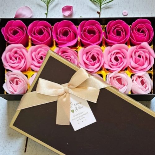 Díszdobozos szappanrózsa